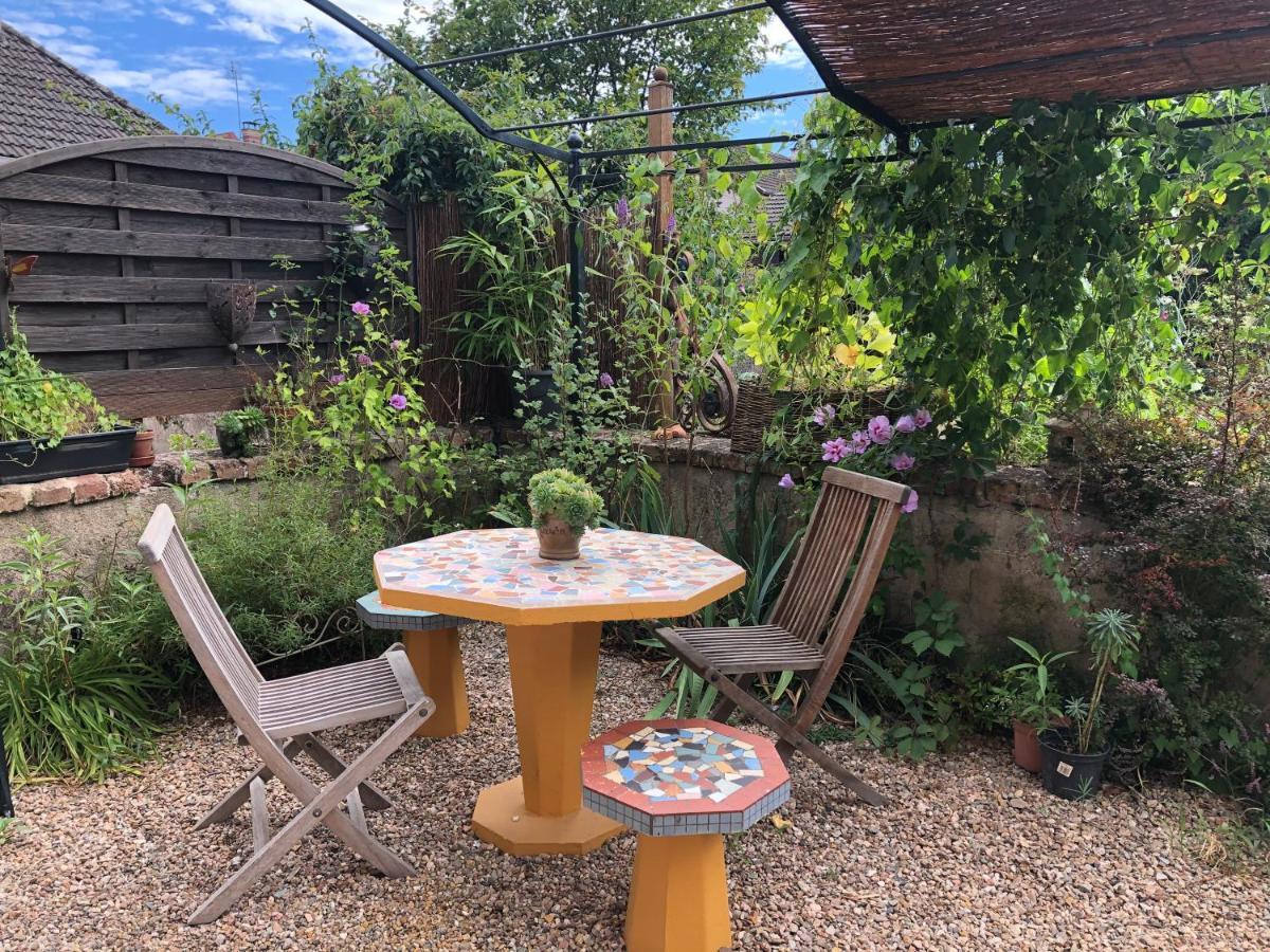 Appartement Saint-Antoine Toulon-sur-Arroux Екстериор снимка
